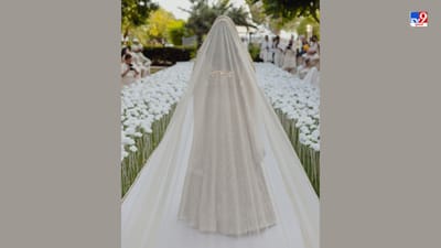 રાઘવ ચઢ્ઢા અને પરિણીતિ ચોપરા બંને હંમેશા માટે એકબીજા થઈ ગયા છે. ઉદયપુરમાં હોટેલ લીલા અને તાજ પેલેસ આ ગ્રાન્ડ વેડિંગના સાક્ષી બન્યા છે. રાઘવ-પરિણીતીએ 15 મેના રોજ સગાઈ કરીને તેમના સંબંધોને ઓફિશિયલ બનાવ્યા. 
