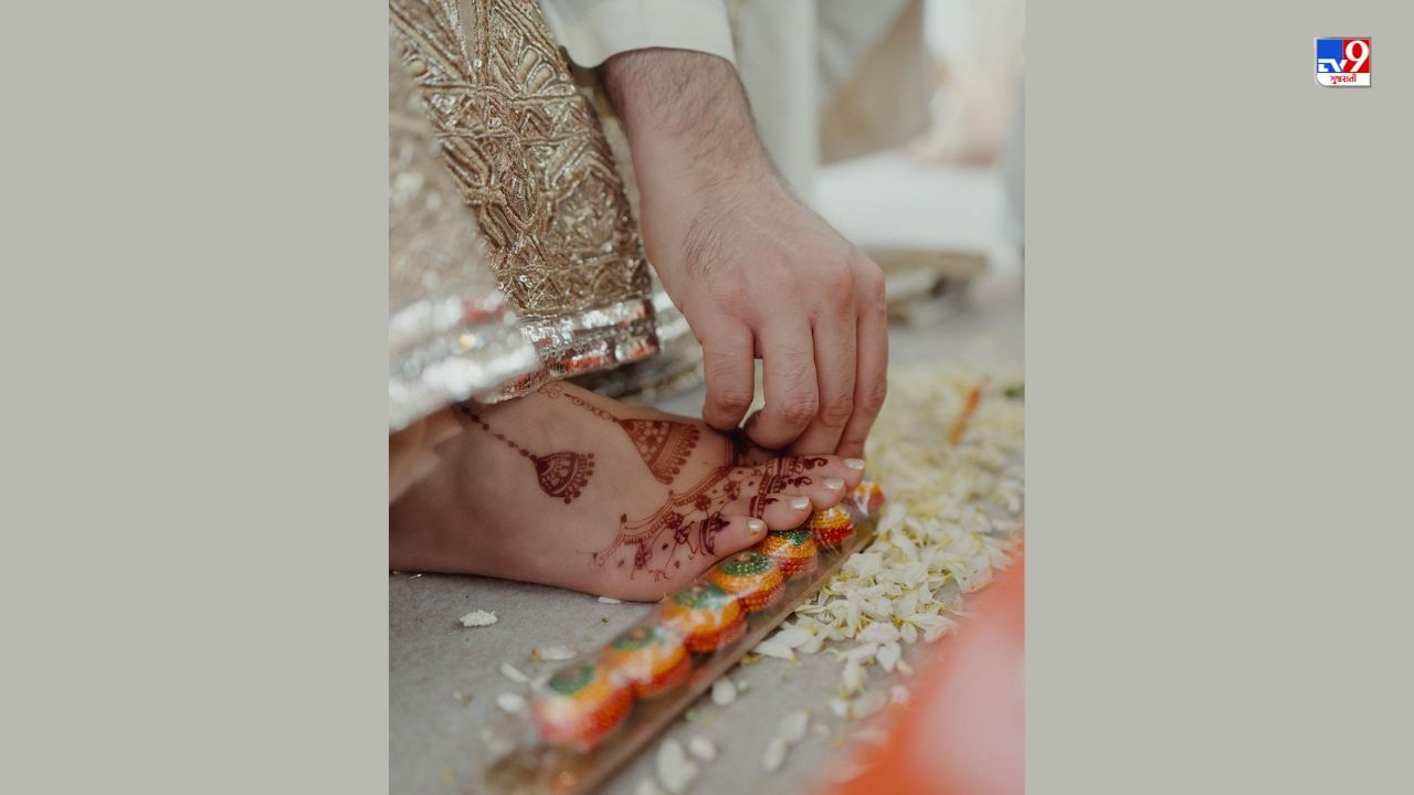 ગયા વર્ષે પરિણીતી પંજાબમાં 'ચમકિલા'નું શૂટિંગ કરી રહી હતી. ત્યારબાદ રાઘવ મિત્ર બનીને તેને મળવા ગયો હતો. આ મીટિંગ પછી, તેમની નિકટતા વધવા લાગી. (Instagram: Parineeti Chopra Instagram)
