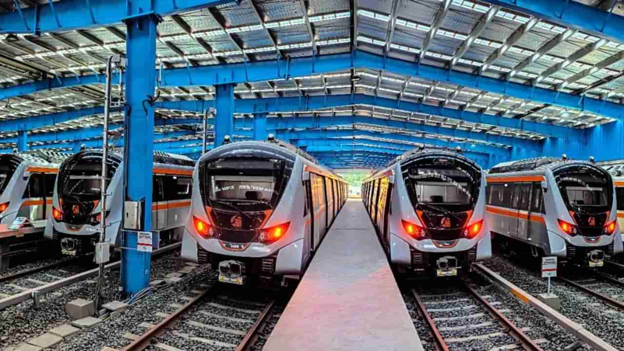 Ahmedabad Metro: 1 વર્ષમાં અમદાવાદની લાઈફ લાઈન બની ગઈ મેટ્રો, રોજના 90 હજાર મુસાફરો કરે છે પ્રવાસ