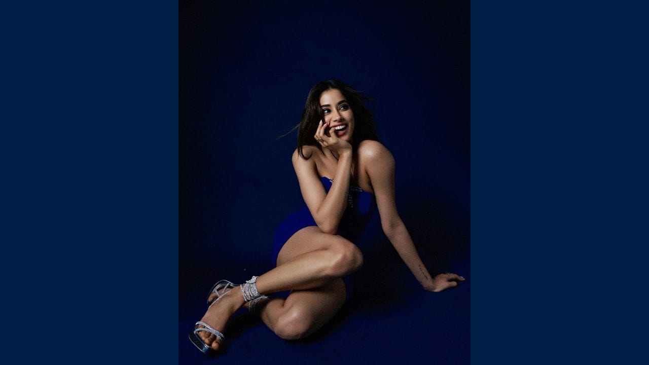 જાન્હવીએ પોતાની અદભૂત અભિનય કુશળતાથી પોતાની એક ખાસ ઓળખ બનાવી છે.