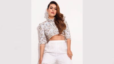 અભિનેત્રી નેહા મલિક તેની ડ્રેસિંગ સેન્સના કારણે હંમેશા તેના ફેન્સની લાઇમલાઇટમાં રહે છે.