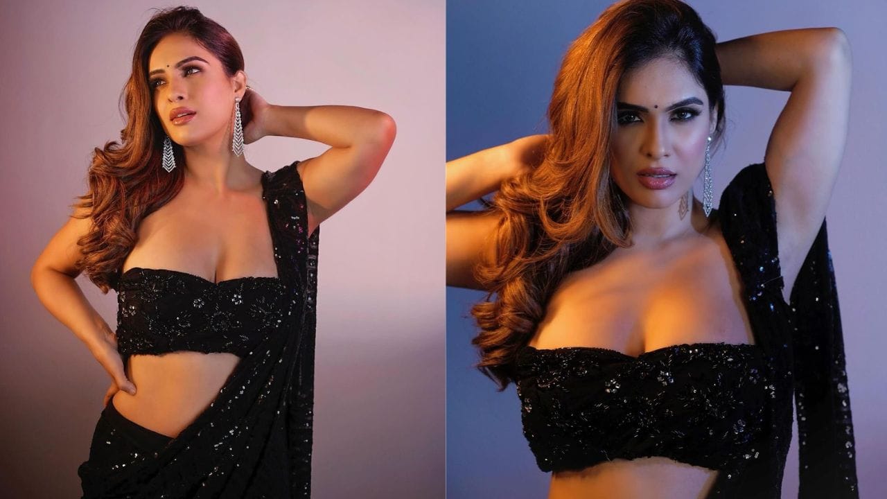 જ્યારે પણ અભિનેત્રી ઇન્સ્ટાગ્રામ પર તેના ફોટા પોસ્ટ કરે છે, ત્યારે ચાહકો તેના દરેક લૂકના પ્રેમમાં પડે છે.