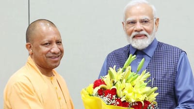 CM યોગીએ વડાપ્રધાન મોદી સાથે કરી મુલાકાત, ભવ્ય રામ મંદિરના નિર્માણ અને અન્ય વિકાસ કાર્યો પર કરી ચર્ચા