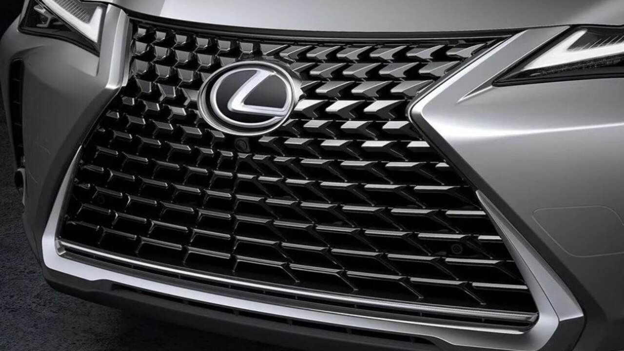 આ કારને લોકો ઓડિ Q3, સ્કોડા કોડિએક અને મર્સિડિસ A-ક્લાસ લિમોજીન સાથે સરખાવી રહ્યા છે.