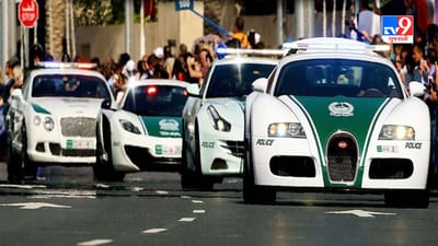 Dubai : જ્યારે કાયદાના પાલનની વાત આવે છે ત્યારે દુબઈ પોલીસ(Dubai Police)નો ઉલ્લેખ ચોક્કસ થાય છે. અહીંની પોલીસ અત્યંત કાર્યક્ષમ અને અસરકારક હોવાની પ્રતિષ્ઠા જાળવવા કરોડોનું આંધણ કરતા ખચકાતી નથી. દુબઈ પોલીસ તેની વૈભવી પેટ્રોલિંગ કારના કાફલા(Impressive Patrol Cars) માટે વિશ્વભરમાં જાણીતી છે. આ અહેવાલમાં અમે તમને દુબઈ પોલીસના કાફલામાંની કેટલીક સૌથી પ્રભાવશાળી પેટ્રોલિંગ કારની ઝાંખી કરાવી રહ્યા છીએ.