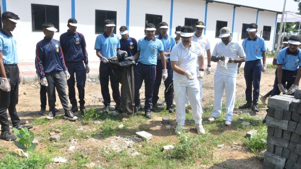 લેકાવાડામાં સામૂહિક સ્વચ્છતા અભિયાન હાથ ધરવામાં આવ્યું હતું જે દરમ્યાન IC ઈન્સ્પેક્ટર જનરલ એકે હરબોલા હાજર રહ્યા હતા. 