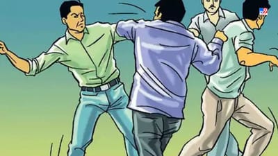 Jamnagar Video : ભાજપના નગર સેવિકાના પતિ અને વેપારી વચ્ચે નજીવી બાબતે થયો ઝઘડો Jamnagar Video : ભાજપના નગર સેવિકાના પતિ અને વેપારી વચ્ચે નજીવી બાબતે થયો ઝઘડો