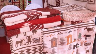 કચ્છની અનેક કલાએ આંતરરાષ્ટ્રીયકક્ષાએ નામના મેળવી છે, ત્યારે 700 વર્ષથી પણ જૂની ખરડ કલાને આજે પણ કચ્છના કલાકારો દેશ-વિદેશ સુધી પહોંચાડી રહ્યા છે