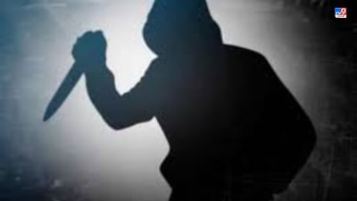 Rajkot Breaking News : વીરપુરમાં તાલુકા પંચાયતના મહિલા ઉપપ્રમુખના પતિએ કરી હત્યા, આરોપી ફરાર, જુઓ Vdieo Rajkot Breaking News : વીરપુરમાં તાલુકા પંચાયતના મહિલા ઉપપ્રમુખના પતિએ કરી હત્યા, આરોપી ફરાર, જુઓ Vdieo