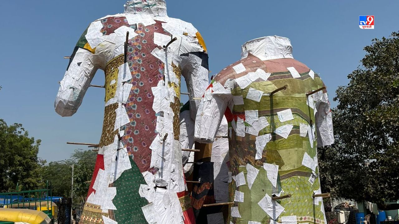 આ રાવણની બનાવટમાં કાગળ, બામ્બુ, જિલેટીવ, લાકડી, ફટાકડા અને ગુંદરનો ઉપયોગ થાય છે. ત્રણ પાર્ટમાં રાવણને તૈયાર કરવામાં આવે છે