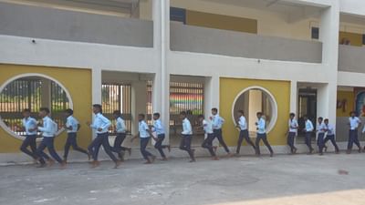 સરદાર વલ્લભભાઈ પટેલની જન્મજયંતિ નિમિત્તે તાપી જિલ્લામાં શિક્ષણ વિભાગ દ્વારા "યુનિટી રન"નું આયોજન કરવામાં આવ્યું