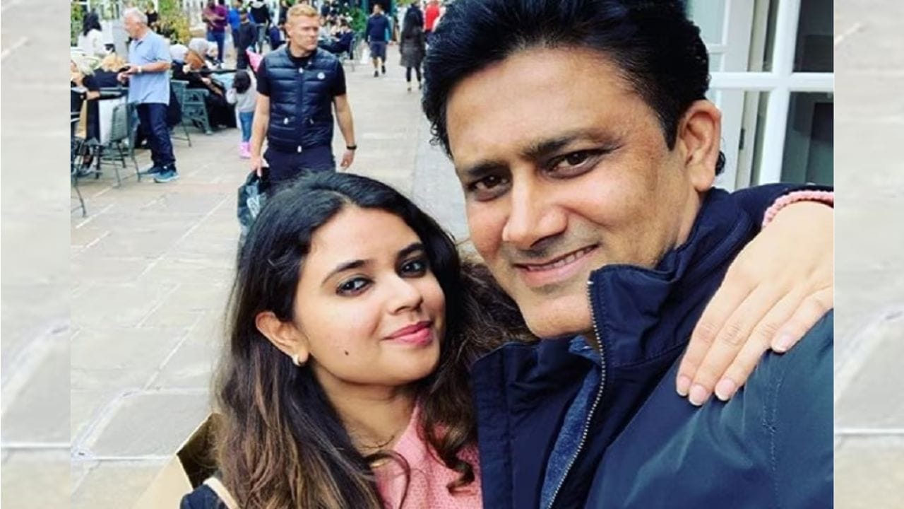 અરુણીએ ઈમ્પીરીયલ કોલેજ, લંડનમાંથી સ્નાતક થયા અને બેંગ્લોરથી શાળાકીય શિક્ષણ મેળવ્યું. અરુણીના જૈવિક પિતા જહાંગીરદાર હોવા છતાં, હવે અરુણી તેની માતા અને અનિલ કુંબલે સાથે રહે છે.