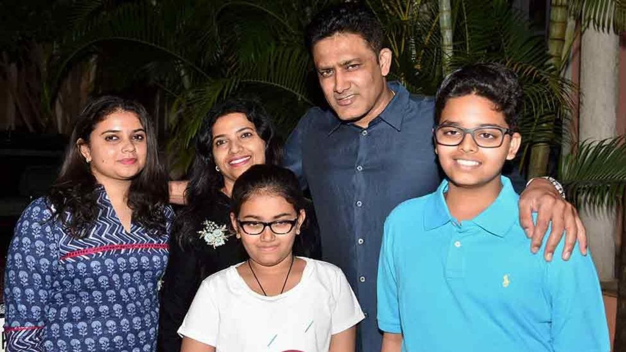 સ્વસ્તીનો જન્મ વર્ષ 2007માં થયો હતો. સ્વસ્તિ નામનો અર્થ થાય છે સંપૂર્ણ શાંતિ, એક તારાનું નામ, એક તારો જે દરેક જગ્યાએથી જોઈ શકાય છે. તમે તમારી બાળકીને આ સુંદર નામ આપી શકો છો.