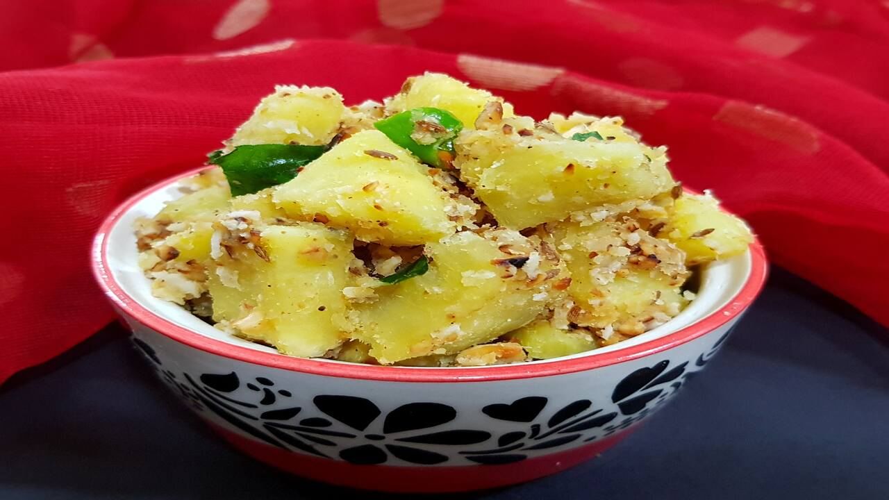 કેટલાક લોકોને શક્કરિયાથી એલર્જી હોય છે, આવી સ્થિતિમાં તેનું સેવન કરવાનું ટાળવું જોઈએ.