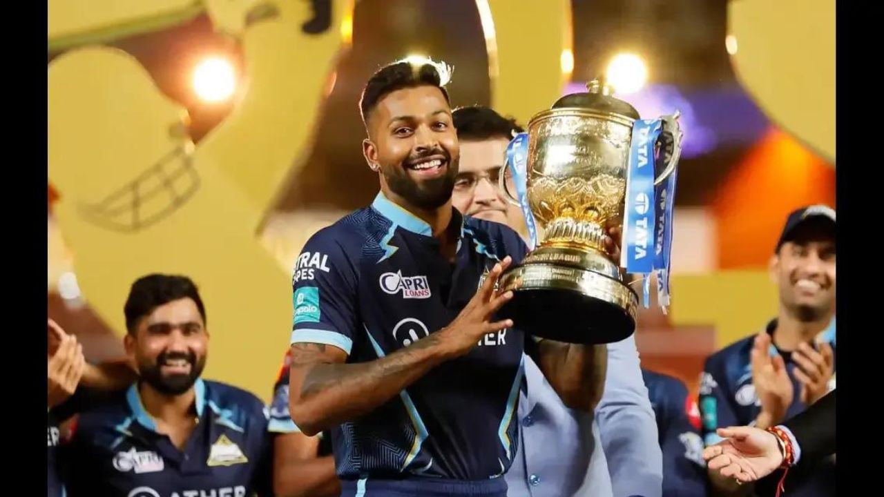 IPL 2022માં ગુજરાત ગુજરાત ટાઈટન્સે હાર્દિક પંડયાને 15 કરોડ રૂપિયામાં ટીમમાં સામેલ કર્યો હતો. 