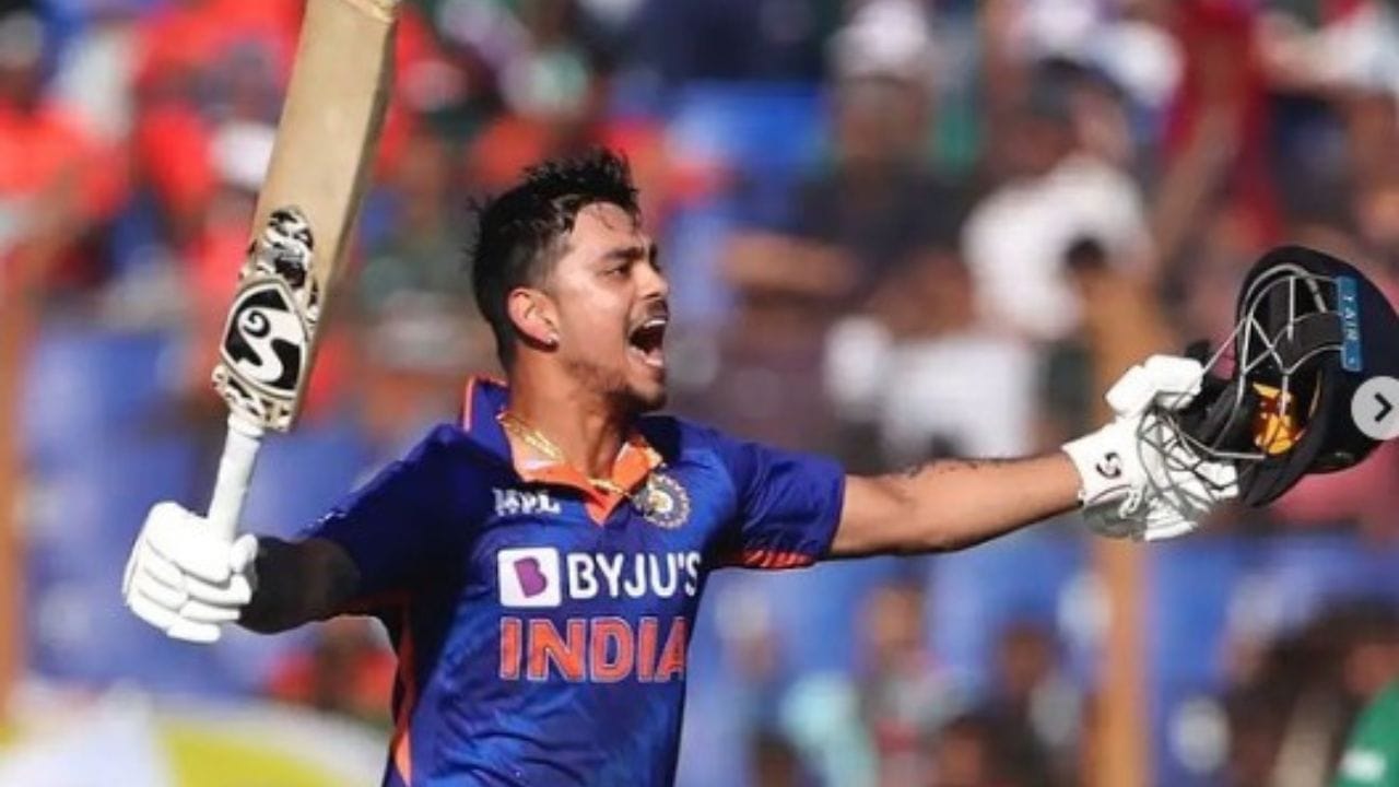 ઇશાન પ્રણવ કુમાર પાંડે કિશન એક ભારતીય ક્રિકેટર છે. ઈશાન કિશન ડાબોડી બેટ્સમેન છે .ઈશાનનો જન્મ 18 જુલાઈ, 1998ના રોજ ભારતના બિહારના બોધ ગયામાં થયો હતો. ટૂંક સમયમાં તે ભારતીય ક્રિકેટમાં જાણીતું નામ બની ગયો છે.