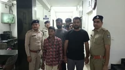 બોટાદ સેવા સદનમાં યુવાનની હત્યા કેસ, વધુ 5 આરોપીની ધરપકડ બોટાદ સેવા સદનમાં યુવાનની હત્યા કેસ, વધુ 5 આરોપીની ધરપકડ