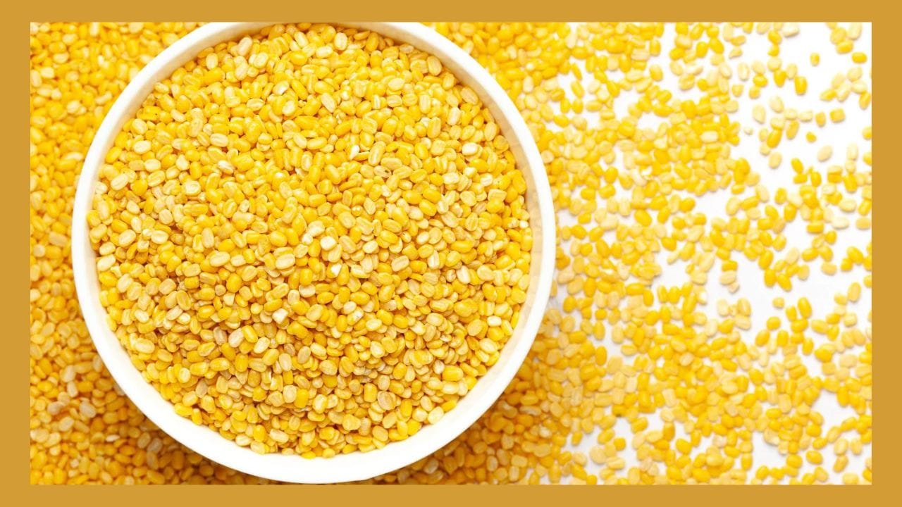 મગની દાળ- જ્યારે પણ કોઈ બીમાર પડે છે ત્યારે ડોક્ટર તેને મગની દાળ અથવા ખીચડી ખાવાનું કહે છે. કારણ કે તે શરીરને શક્તિ આપે છે, કારણ કે મગ હલકો ખોરાક છે.માંદગી દરમિયાન પણ પેટ તેને સરળતાથી પચાવી લે છે અને યુએસડીએ મુજબ તે કેલ્શિયમ, આયર્ન, મેગ્નેશિયમ, ફોસ્ફરસ, પોટેશિયમ, વિટામિન સી પણ આપે છે.