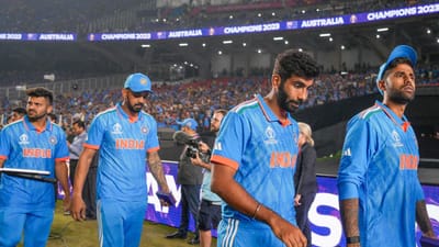 ભારતીય ટીમની હાર બાદ ચાહકોનું 'આતા માજી સટકલી'! રાહુલ-સૂર્યા અને અમ્પાયર પર કર્યુ હૂટિંગ