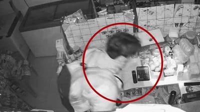 ભરૂચ : એકજ રાતમાં ત્રણ દુકાનના તાળાં તૂટ્યા, તસ્કર સીસીટીવી કેમેરામાં કેદ થયો , જુઓ વિડીયો