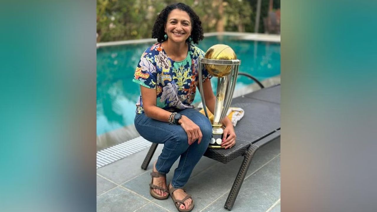 ભારતમાં યોજાયેલ વનડે ક્રિકેટની સૌથી મોટી ટુર્નામેન્ટ વર્લ્ડ કપમાં ઓસ્ટ્રેલિયન ટીમના ખેલાડીઓ, કોચિંગ સ્ટાફ સહિત તમામ  ને વર્લ્ડ કપમાં બેસ્ટ રીતે મેનેજ કરી ઉર્મિલાએ શાનદાર કામ કર્યું હતું. આ તેની મહેનતનું જ પરિણામ છે કે પહેલી બે મેચમાં હાર્યા બાદ પણ આહાર ન માણી જોરદાર કમબેક કરી સતત નવ મેચ જીતી ઓસ્ટ્રેલિયાએ છઠ્ઠી વાર વર્લ્ડ કપ જીત્યો. 