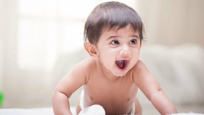 બાળકોને માતાના દૂધમાંથી લગભગ તમામ પ્રકારના વિટામિન મળે છે, જે તેમના માટે ખૂબ જ મહત્વપૂર્ણ છે.પરંતુ વિટામિન ડી સીધા સૂર્યપ્રકાશમાંથી મેળવી શકાય છે.આ વિટામિનની સૌથી વધુ ઉણપ બાળકોમાં જોવા મળે છે.તેથી ડોક્ટરો નવજાત બાળકને દરરોજ યોગ્ય સમયે સૂર્યપ્રકાશ લેવાની સલાહ આપે છે.