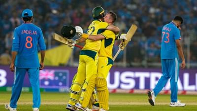 ઓસ્ટ્રેલિયાએ ભારતને હરાવ્યું અને વર્લ્ડ કપનો ખિતાબ જીત્યો. આ મેચમાં ભારતે ઓસ્ટ્રેલિયાને જીતવા માટે 241 રનનો ટાર્ગેટ આપ્યો હતો.