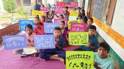 ડાંગ જિલ્લાના બીલીઆંબા અને જામન્યામાળ ગામે વિનામુલ્યે વારલી ચિત્રકળા વર્કશોપ યોજાયો