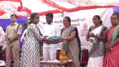 ડાંગ : વઘઈ તાલુકાના ચિકાર અને ઝાવડા ગામમાં 'વિકસિત ભારત સંકલ્પ યાત્રા' નું આયોજન કરાયું