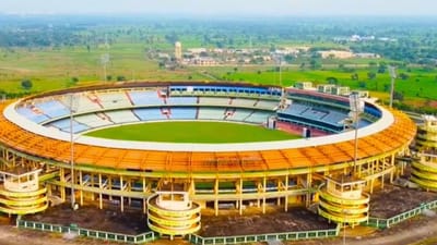 ભારત અને ઓસ્ટ્રેલિયા વચ્ચે ચોથી T20 રાયપુરમાં વીર નારાયણ સ્ટેડિયમમાં રમાશે. બંને ટીમો આ માટે તૈયાર છે. મહત્વનુ છે કે અગાઉની ત્રણ મેચમાં ભારતે બે મેચ પર જીત હાંસલ કરી છે. જ્યારે ઓસ્ટ્રેલિયાએ એક મેચ જીતી છે. ત્યારે હવે ચોથી T20 એટ્લે કે 1લી ડિસેમ્બરે હવામાન કેવું રહેશે.