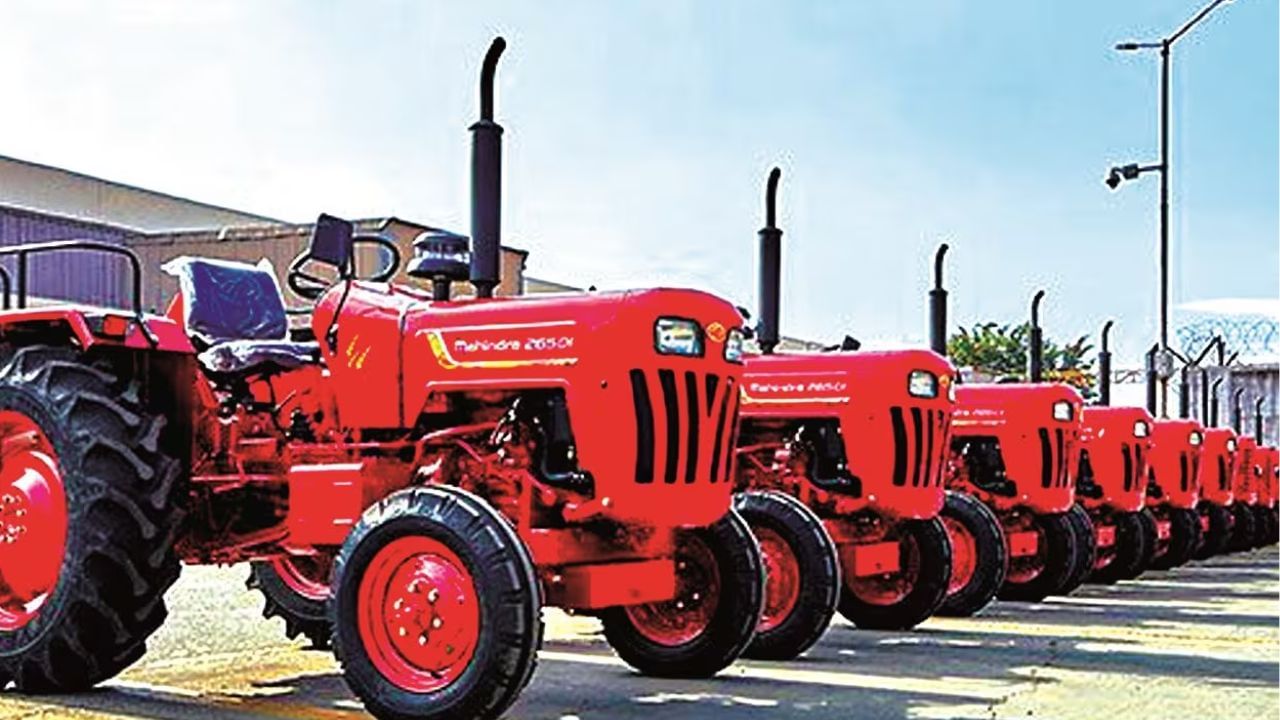 mahindra launched cng powered tractor reduce cost of farmers compared to diesel tractors (6)
