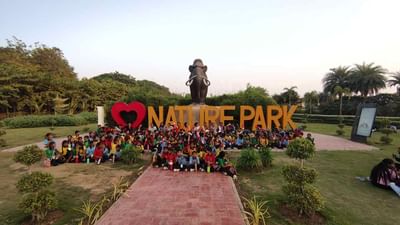 વિશ્વના અનેક મ્યુઝિયમને ટક્કર મારે તેવુ શ્રેષ્ઠ અને વિશાળ સાયવ્સ સિટીની મુલાકાતે આવનારા સહેલાણીઓની સંખ્યા દિવસે દિવસે વધી રહી છે. આ વખતે દિવાળીના તહેવારને ધ્યાને રાખી સાયન્સ સિટી સોમવારે પણ ખુલ્લી રહેશે.