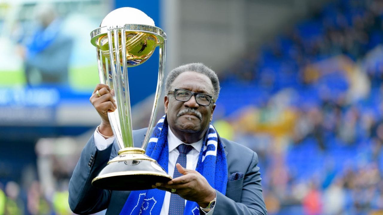 દિગ્ગજ ક્રિકેટર ક્લાઇવ લોયડે વર્લ્ડ કપમાં વેસ્ટ ઈન્ડિઝ માટે 17 મેચમાં કેપ્ટનશીપ કરી છે. જેમાંથી વેસ્ટ ઈન્ડિઝે 15 મેચમાં જીત મેળવી છે. 