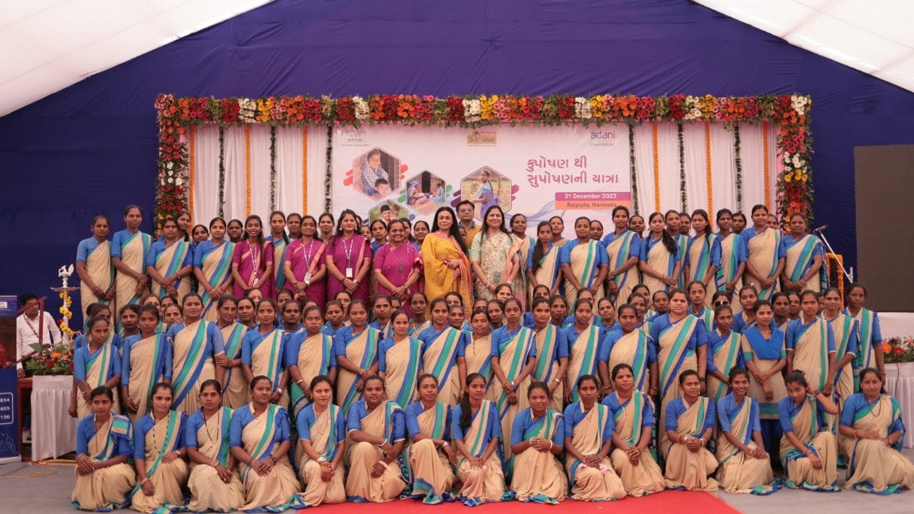 ડૉ પ્રીતિ અદાણીએ જણાવ્યુ કે હાલ ભારત અસાધારણ પ્રગતિ કરી રહ્યો છે ત્યારે આરોગ્ય અને પોષણના પરિમાણોની વાત આવે ત્યારે આપણે પાછળ ન રહેવુ જોઈએ. અદાણી ફાઉન્ડેશન સુપોષણ પ્રોજેક્ટ દ્વારા પોષણ અભિયાનને મજબુત બનાવી રહ્યુ છે. છેલ્લા પાંચ વર્ષમાં સુપોષણ ટીમ છેવાડાના લોકો સુધી પહોંચીને નોંધનીય કામગીરી બજાવી છે.