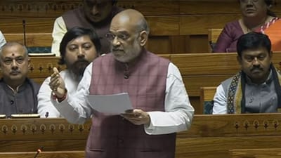 હાલમાં જમ્મુ-કાશ્મીરમાં આખું દ્રશ્ય કેવી રીતે બદલાઈ ગયું છે તેને લઈને ગૃહમંત્રી અમિત શાહે સંસદમાં વાત કરી છે. લાંબી રાહ બાદ જમ્મુ-કાશ્મીરમાં સિનેમા હોલ ખુલવા જઈ રહ્યા છે. લગભગ ત્રણ દાયકા પછી જમ્મુ-કાશ્મીરના લોકો  થિયેટરોમાં ફિલ્મો જોવાનો આનંદ માણી શકે છે. આ સિવાય ફિલ્મ મેકર્સે પણ ઘાટીમાં ફિલ્મનું શૂટિંગ કરવાનું શરૂ કરી દીધું છે.