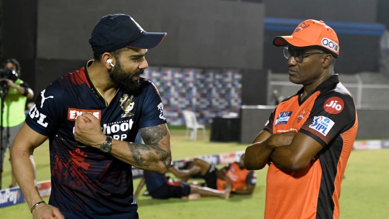 લારાએ ક્રિકેટ પર કોહલીના પ્રભાવને સ્વીકાર કર્યો અને તેને ક્રિકેટમાં તૈયારી અને અનુશાસન પ્રત્યેના દ્રષ્ટિકોણને કેવી રીતે બદલ્યો છે. તેમને કહ્યું કે “કોહલી વિશે જે મને સૌથી વધુ પ્રભાવિત કરે છે તે તેનો વાસ્તવિક વારસો છે, કારણ કે તેને ક્રિકેટનો ચહેરો બદલી નાખ્યો છે અને તમે રમત માટે કેવી રીતે તૈયારી કરો છો. તે પણ બદલી નાખ્યું છે, જે તેની શિસ્ત છે, તે હંમેશા સામે આવે છે.”