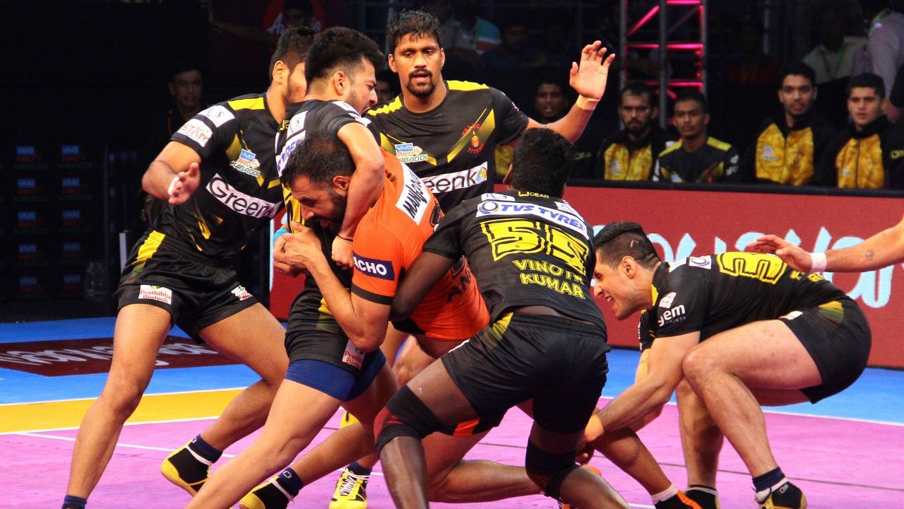 પ્રો કબડ્ડી લીગની મેચ તમે સ્ટાર સ્પોર્ટ્સ ચેનલ પર જોઈ શકો છો, Disney+Hotstar એપ ડાઉનલોડ કરો અને મેમ્બરશિપ સાથે મેચનો આનંદ લઈ શકો છો. જો તમે સ્ટેડિયમમાં જઈ મેચ જોવા માંગો છો તો તેના માટે તમારે ઓનલાઈન ટિકિટ બુક કરવાની રહેશે.