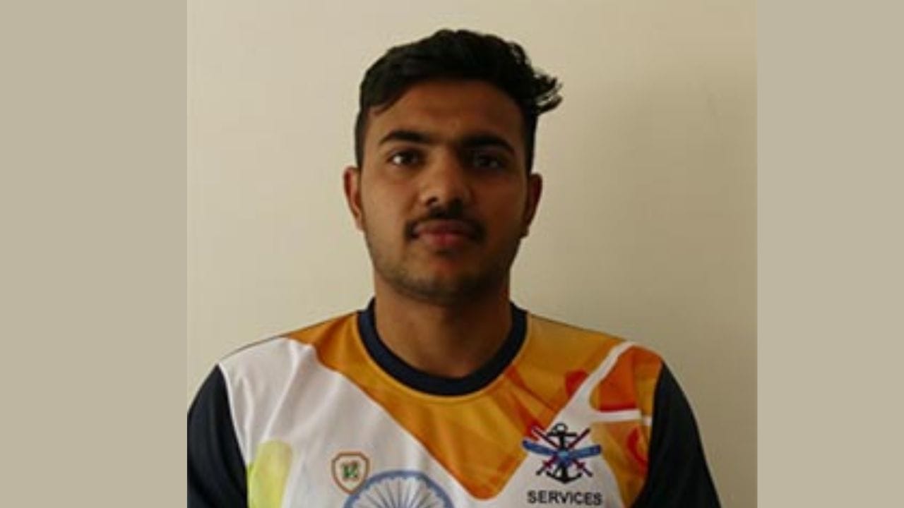 તેમણે તેમના પિતા અને ભાઈની નીચે હરિયાણાના સોનીપતમાં તેમના ગામમાં તાલીમ અને માર્ગદર્શન મેળવ્યું. કાદવવાળું મેદાનમાં તાલીમ મેળવી ઉત્સાહિત સોનુ ઇચ્છે છે કે ગુજરાત ફોર્ચ્યુન જાયન્ટ્સ આ વર્ષની લીગ જીતે. જોકે આજની પહેલી જ મેચમાં તેને આ કરી બતાવ્યુ. 