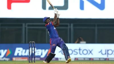 વેસ્ટ ઈન્ડીઝનો ખેલાડી રોવમેન પોવેલ આઈપીએલ 2024માં રાજસ્થાન રોયલ્સની ટીમનો ભાગ છે. આઈપીએલ ઓક્શનમાં રાજસ્થાન રોયલ્સે વિન્ડીઝના ખેલાડી રોવમેન પોવેલને 7.40 કરોડમાં ખરીદ્યો છે. પરંતુ શું તમે જાણો છો કે વેસ્ટ ઈન્ડિઝના આ ખેલાડીને ક્રિકેટમાં આ સ્થાન સુધી પહોંચવા માટે કેવા સંઘર્ષમાંથી પસાર થવું પડ્યું?