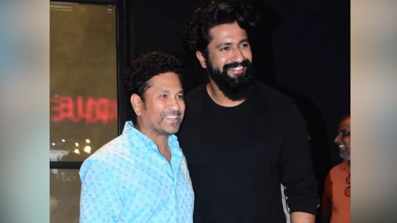 આપણા દેશનો ઈતિહાસ જાણવા માટે હું ચોક્કસ કહીશ કે આ ફિલ્મ જોવી જોઈએ. હું કહીશ કે આ ફિલ્મ તમામ પેઢીઓ માટે ખૂબ જ મહત્વપૂર્ણ છે.