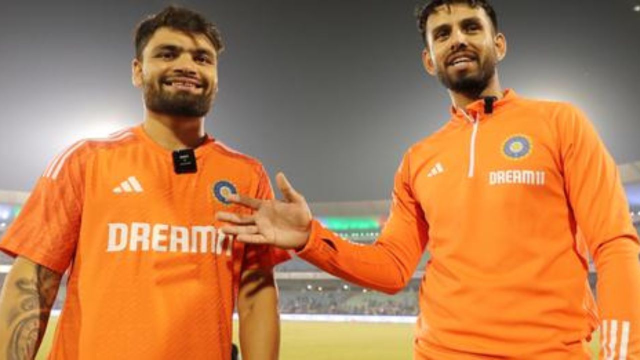  રવિન્દ્ર જાડેજા ટી 20 સિરીઝમાં ભારતીય ટીમનો ઉપકેપ્ટન છે. ટી 20 સિરીઝ બાદ સૂર્યકુમાર યાદવને બ્રેક મળશે. જો કે વનડે વર્લ્ડકપ બાદ ઓસ્ટ્રેલિયા વિરુદ્ધ ટી 20 સિરીઝનો પણ ભાગ હતો.