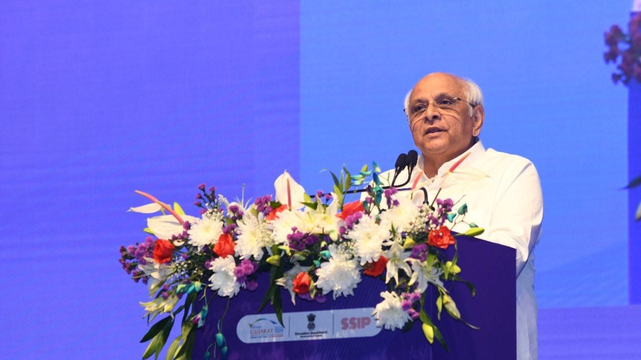 મુખ્યમંત્રી ભૂપેન્દ્ર પટેલ આ કાર્યક્રમમાં સંબોધન કરશે તેમજ રાષ્ટ્રીય અને ગુજરાતના બાયોટેક સ્ટાર્ટઅપ્સને પ્રદર્શિત કરતા એક્ઝિબિશનનું ઉદ્ઘાટન કરશે.