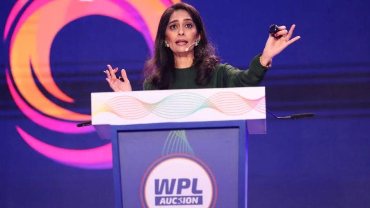  ભારતીય મૂળની આ ઓક્શનર વર્ષ 2021માં પ્રો કબડ્ડી લીગમાં ઓક્શનર તરીકે જોવા મળી હતી. 