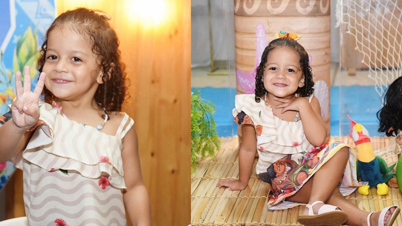  તસ્વીરમાં તમે જોઈ શકો છો કે ડોકટરે છોકરીને તેના હાથથી પકડી રાખ્યા છે અને તેના ચહેરા પર ગુસ્સો છે. અહેવાલ મુજબ, નાનકડી ઇસાબેલા રોચાનો જન્મ 13 ફેબ્રુઆરી, 2020 ના રોજ બ્રાઝિલમાં થયો હતો, પરંતુ જ્યારે તેણીનો જન્મ થયો, ત્યારે તે માત્ર રડતી જ નહીં પરંતુ ડોકટરને જોઈને ગુસ્સે પણ થઈ ગઈ, જે પછી તે વાયરલ મીમ બની ગઈ. જોકે, નાળ કપાયા બાદ તે રડવા લાગી હતી.