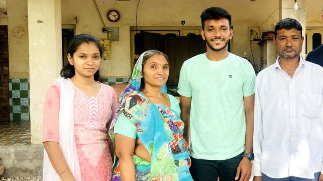 Bhavnagar's Chetan Sakaria joins KKR in IPL Auction 2024 for 50 lakhs