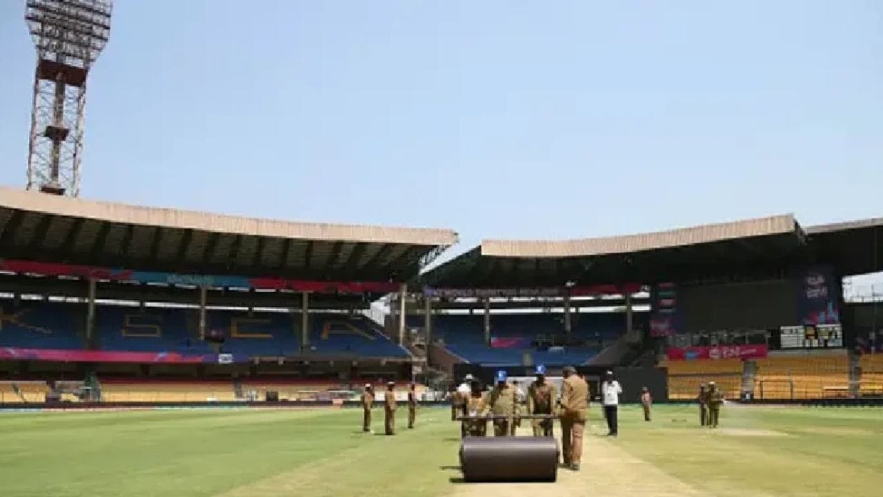 ભારતે ઓસ્ટ્રેલિયા સામે ઘરઆંગણે 14માંથી 9 T20 જીતી છે જ્યારે 5માં હારનો સામનો કરવો પડ્યો છે. ત્યારે આગામી સમયમાં શું સ્થિતિ રહે તે હવે જોવું રહયું. 