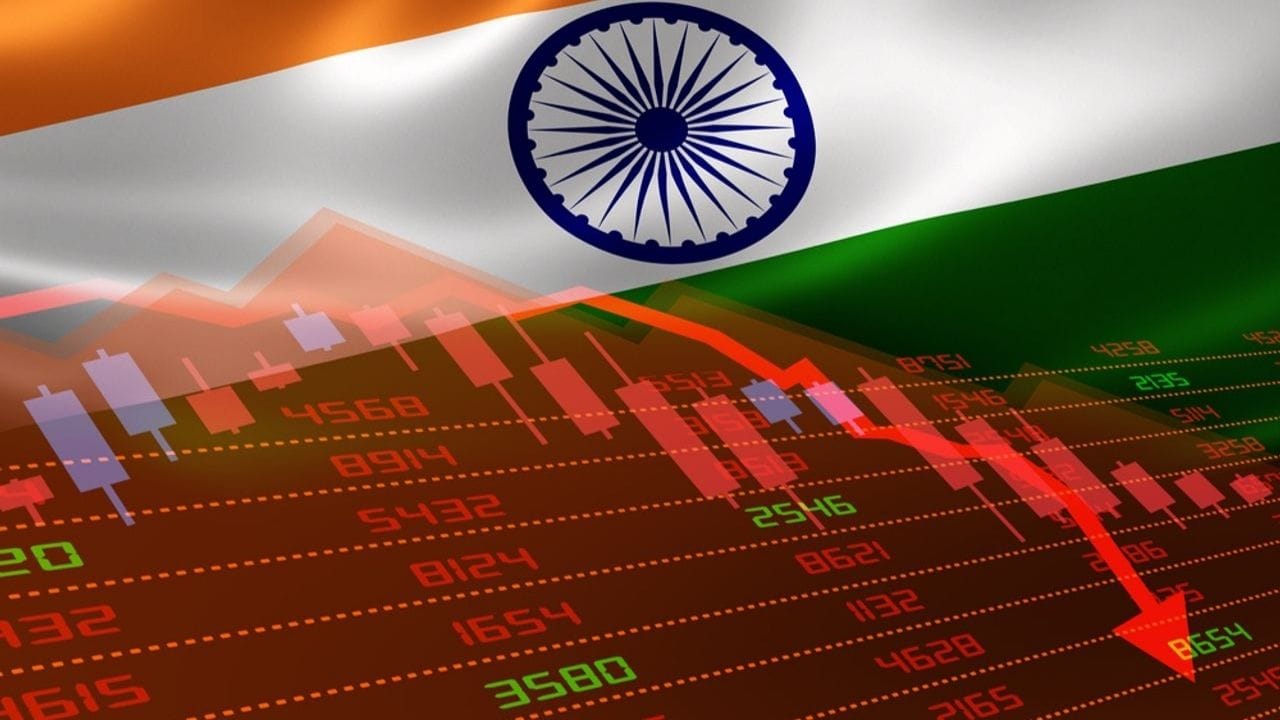 ઉલ્લેખનીય છે કે ભારતની અર્થવ્યવસ્થા વિશ્વની પાંચમી સૌથી મોટી અર્થવ્યવસ્થા છે. વિસ્તારની દ્રષ્ટિએ ભારત વિશ્વમાં સાતમા સ્થાને છે જે  વસ્તીની દ્રષ્ટિએ ભારત અગ્રીમ બીજા સ્થાને હતું પરંતુ વર્ષ 2023 ના મધ્યથી તે પ્રથમ સ્થાને છે.