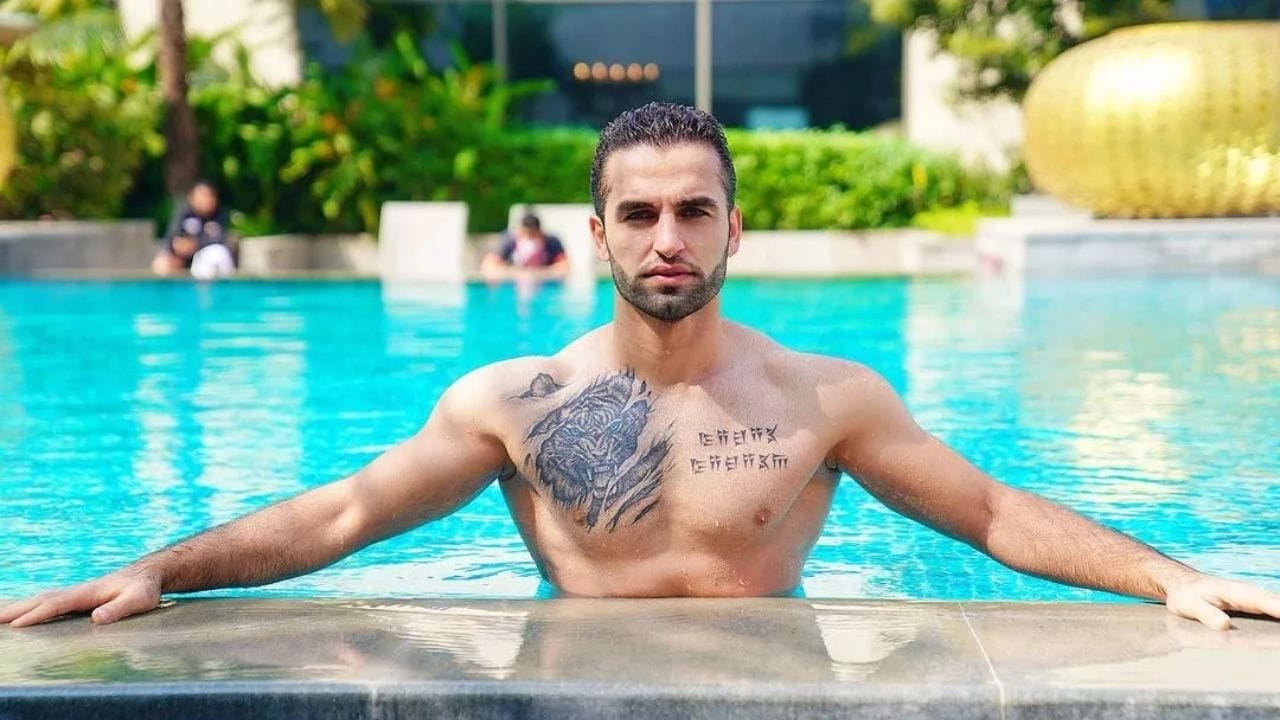 ફઝલ અત્રાચલીએક વ્યાવસાયિક ઈરાની કબડ્ડી ખેલાડી છે. તે ઈરાનના ગોર્ગન શહેરનો રહેવાસી છે. ગોર્ગન એ ગોલેસ્તાન પ્રાંતની રાજધાની છે અને અગાઉ એસ્ટર-અબાદ તરીકે જાણીતી હતી. ફઝલ અત્રાચલીનું કબડ્ડીનો સુલતાન કહેવામાં આવે છે. તે કબડ્ડીની રમતમાં લેફ્ટ સાઈડ ડિફેન્ડર છે. તે ઈરાનની રાષ્ટ્રીય કબડ્ડી ટીમનો પણ સભ્ય છે.