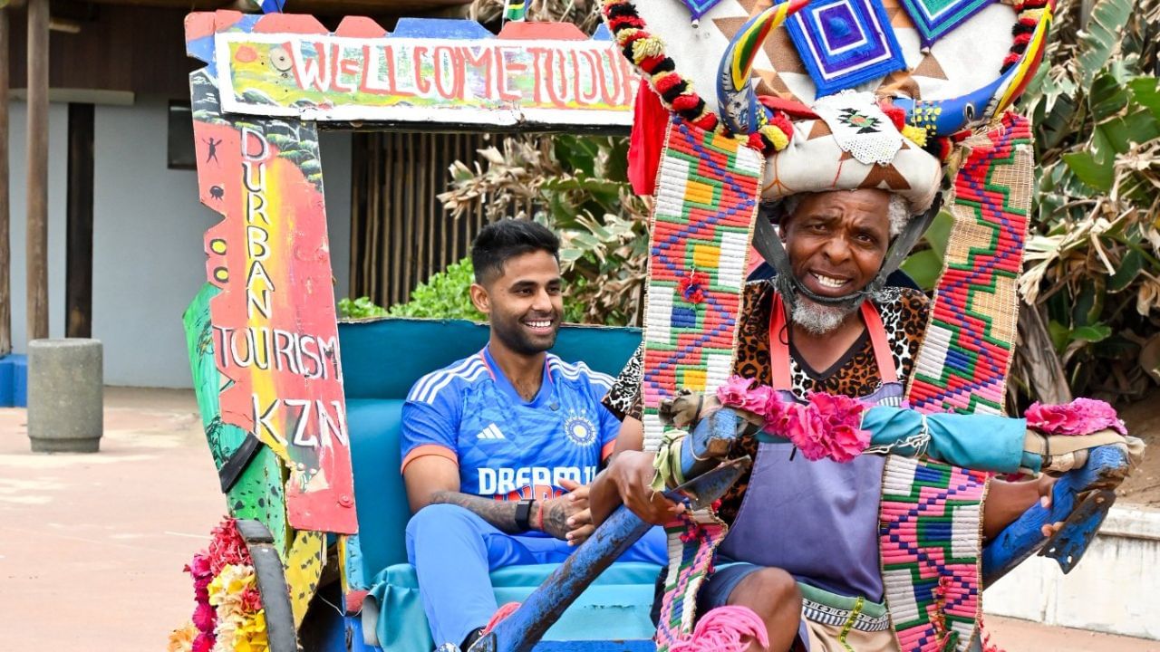  ભારત : યશસ્વી જયસ્વાલ, શુભમન ગિલ, રુતુરાજ ગાયકવાડ, તિલક વર્મા, સૂર્યકુમાર યાદવ (કેપ્ટન), રિંકુ સિંહ, શ્રેયસ ઐયર, ઈશાન કિશન (વિકેટકીપર), જીતેશ શર્મા (વિકેટકીપર), રવિન્દ્ર જાડેજા (વાઈસ કેપ્ટન), વોશિંગ્ટન સન, રવિન્દ્ર જાડેજા બિશ્નોઈ, કુલદીપ યાદવ, અર્શદીપ સિંહ, મોહમ્મદ સિરાજ, મુકેશ કુમાર અને દીપક ચાહર.