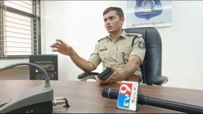 ગુજરાત પોલીસે સોશિયલ મીડિયા પર વાયરલ થઈ રહેલા એક વીડિયોના આધારે તાજેતરમાં  સાત ટ્રાફિક બ્રિગેડ કર્મચારીઓની સેવાઓ સમાપ્ત કરી અને ત્રણ પોલીસકર્મીઓને સસ્પેન્ડ કર્યા હતા. આઘટના બાદ ટ્રાફિક બ્રિગેડના વિસર્જન સુધી નોબત આવી હતી. ટ્રાફિક બ્રિગેડ , ટ્રાફિક પોલીસ અને ગુજરાત પોલીસ વચ્ચેનો તફાવત અને કામગીરી ભરૂચ પોલીસે સમજાવવા પ્રયાસ કર્યો છે. આ અંગે એસપી ભરૂચના ટ્વીટર એકાઉન્ટ પર એક પોસ્ટ પણ મુકવામાં આવી છે જે પ્રજાનોનેને પ્રજાનાસેવક અને તેમની કામગીરીનો તફાવત સમજાવે છે.